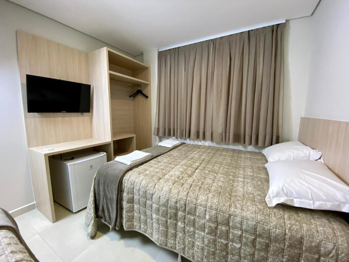Edificio Shalfa Apartment ฟอสดูอีกวาซู ภายนอก รูปภาพ